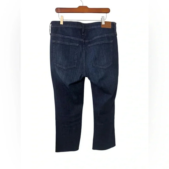 J.Crew 9” Demi Boot Crop Stretch Comfy Jean Size 31 - Picture 6 of 6